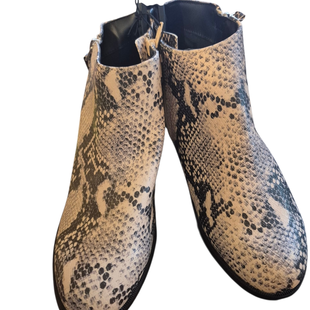 Time And Try Snakeskin Ankle Boots Nwt
